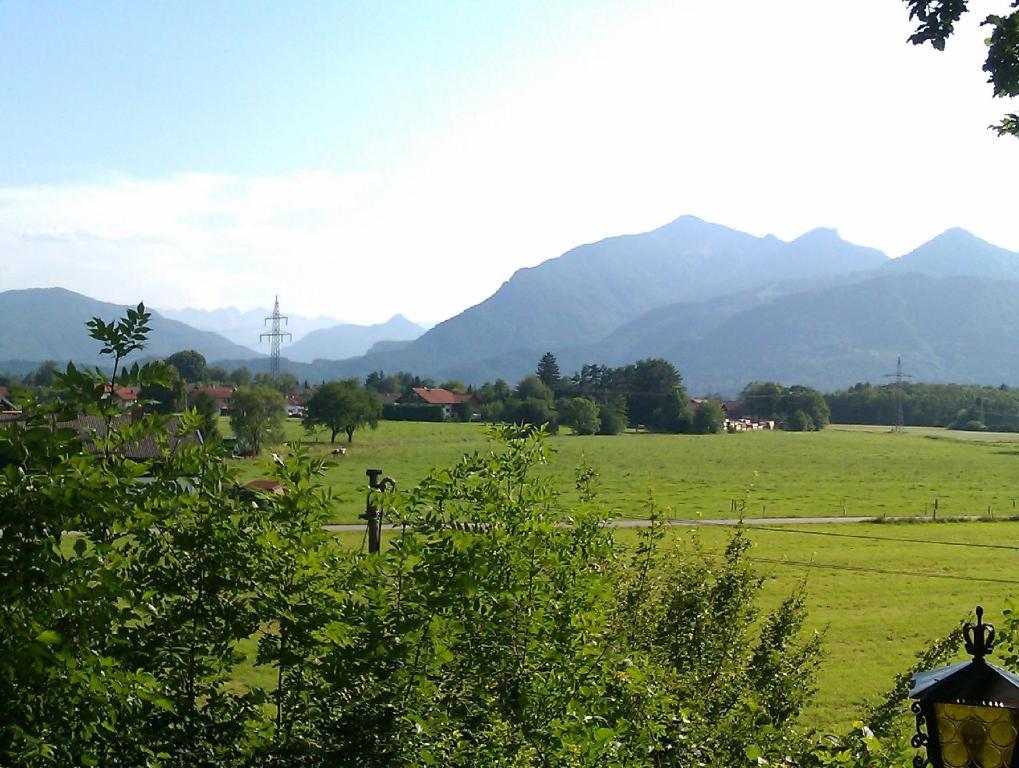 Hotel Zur Schonen Aussicht Ubersee Exterior photo